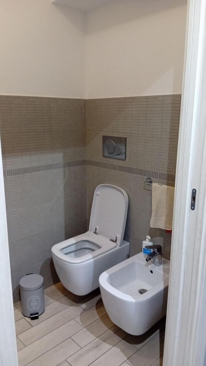 Pomezia Centro Appartement Buitenkant foto