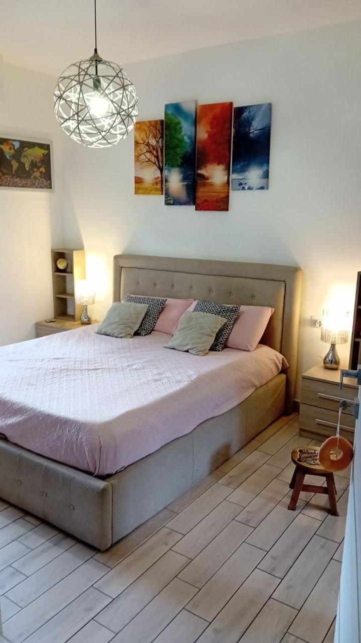Pomezia Centro Appartement Buitenkant foto
